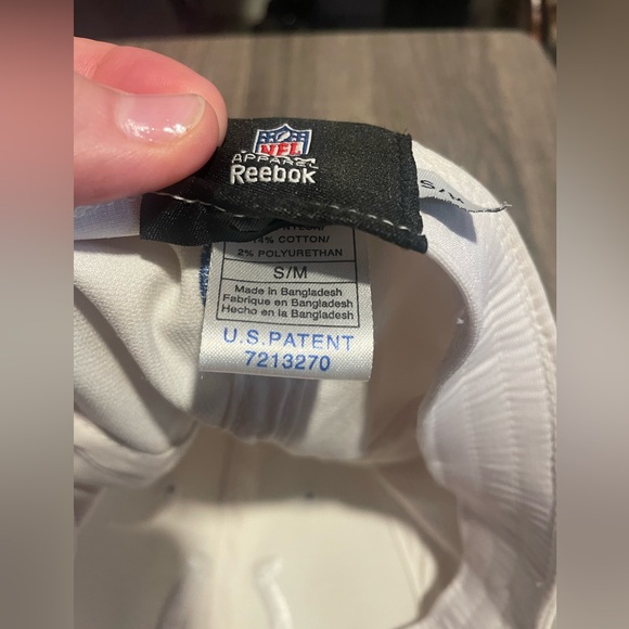 Hats, Indianapolis Colts, vintage. White and pink. - Picture 8 of 8